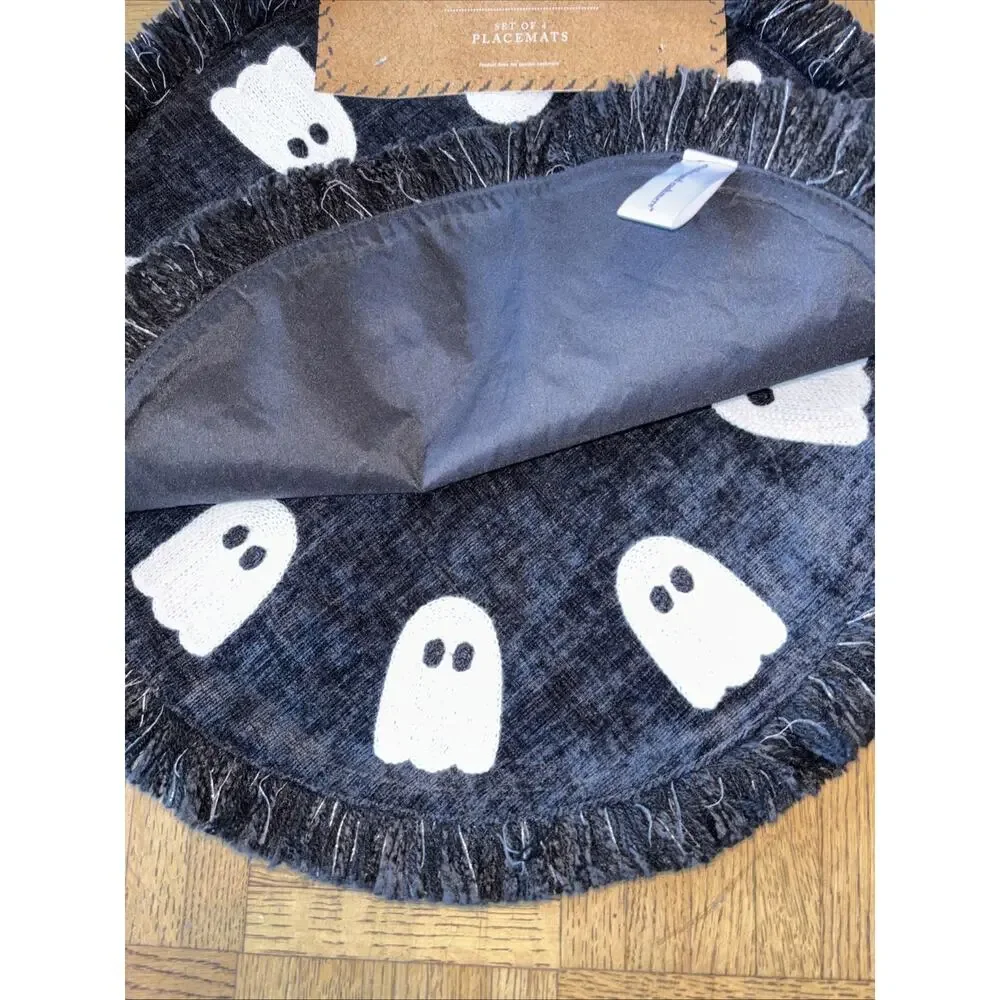 Cupcakes & Cashmere Ghost Round 15” Halloween Black Crushed Velvet Placemat Set